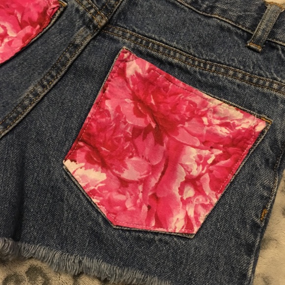 Rare Vintage Chameleon jean shorts - Picture 6 of 8